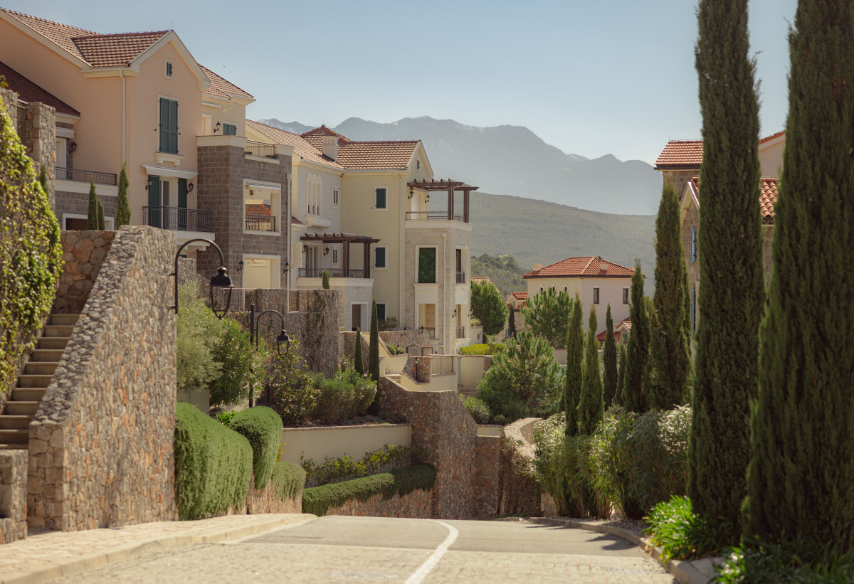 marina village lusticia bay